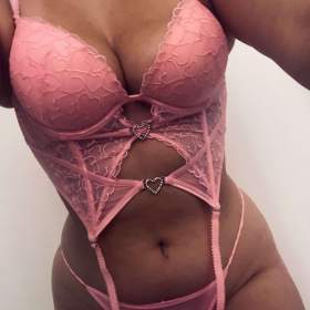 Foto inzerátu BLONDÝNKA - hledá nadSAMCE