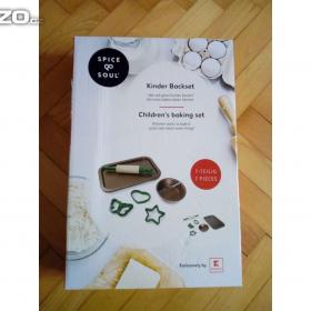 Foto inzerátu Prodám nový dětský set na pečení.