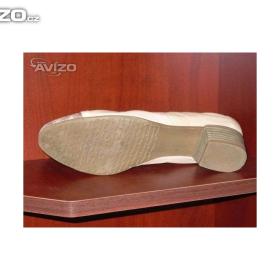 Foto inzerátu Parádní nízké lodičky Tamaris - světle béžové s perletí č. 39