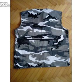 Foto inzerátu Prodám novou maskáčovou vestu.