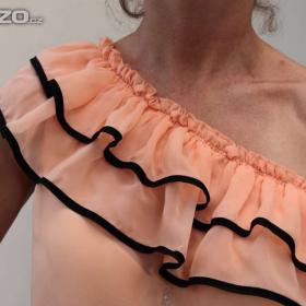 Foto inzerátu Meruňkový top s volánem Tally Weijl vel.40 + dárek