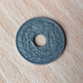 Foto inzerátu 10 centimů z roku 1918