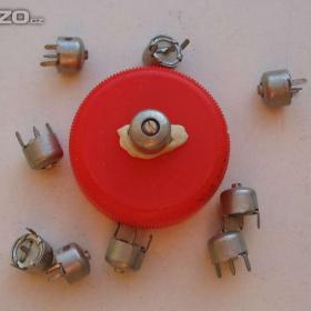 Fotka k inzerátu Kapacitní trimr 4,5pF -  15pF / 15807510