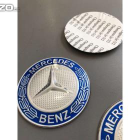 Foto inzerátu Středové pokličky / samolepky alu kola Mercedes modré 64 mm