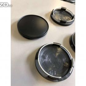 Foto inzerátu Plastové pokličky na alu kola průměr 68-62 mm