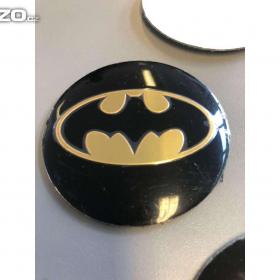 Foto inzerátu Středové pokličky / samolepky na alu BATMAN zlaté