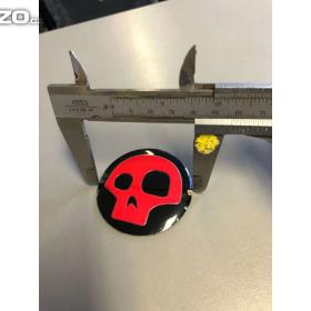 Foto inzerátu Středové pokličky / samolepky logo LEBKA : červená