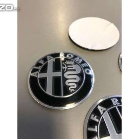 Foto inzerátu Středové pokličky / samolepky alu kola Alfa Romeo ČB