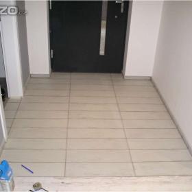 Fotka k inzerátu Hodinový manžel / 18150593