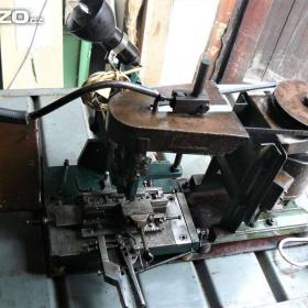 Fotka k inzerátu Jednoúčelový stroj (JUS) na vrtání menších rozměrů v řadách / 19208699