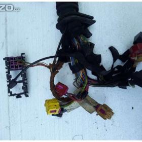 Foto inzerátu Kabeláž motoru ABC V6 Audi A4 B5 2,6 110kw Quatro 94-99