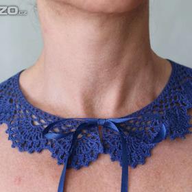 Foto inzerátu Modrý háčkovaný krajkový límeček - ruční práce