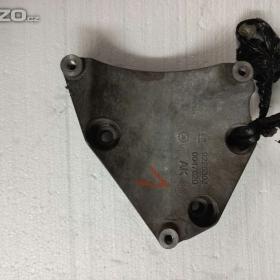 Fotka k inzerátu Držák klimatizace, motoru 1 Z18XE Opel Signum Vectra 1,8 16V 03- 05 / 15779620