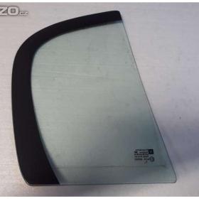 Sklo(okno) malé levé zadní dveře Opel Signum 1,8 16V 03- 05 / 15961546