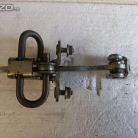 Foto inzerátu Omezovač dveří levý zadní Opel Signum 1,8 16V 03-05 