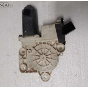 Motorek okna pravý zadní Opel Signum Vectra C 03- 05 / 15963742