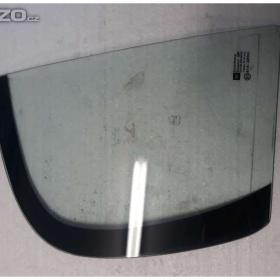 Sklo(okno) malé pravé zadní dveře Opel Signum 1,8 16V 03- 05  / 15963838