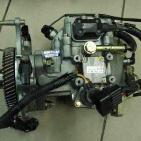 Fotka k inzerátu MITSUBISHI PAJERO 3.2 did diesel pumpa vstrekovaci čerpadlo  / 10404207