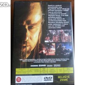 Foto inzerátu DVD - BOJIŠTĚ - ZEMĚ