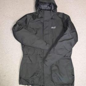 Foto inzerátu Speciální zimní bunda Jack Wolfskin - Outdoor
