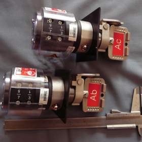 Foto inzerátu Bezpečnostní spínače typ 440T-MRP SE56, se zamykací hlavou