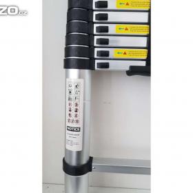 Foto inzerátu Hliníkový teleskopický multifunkční žebřík