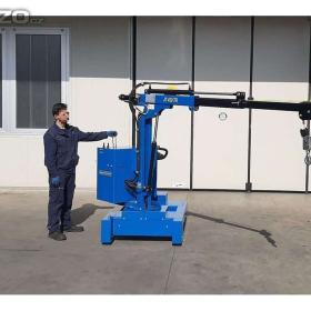 Fotka k inzerátu Malý pojízdný plně elektrický jeřáb Gruniverpal JT450 TR, max. nosnost 450kg / 17789940