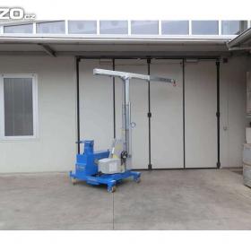 Foto inzerátu Pojízdný elektrický jeřáb Gruniverpal GB750 Vertical, s vertikálním zdvihem ramene, 750kg