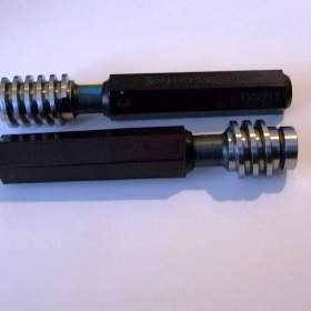 KALIBR ZÁVITOVÝ Tr 22x5 SH10 + Tr 22x5 SH10 (sada 2ks) ČR / 16361400