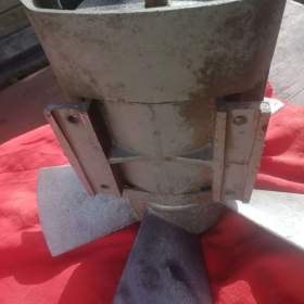 Foto inzerátu PRODÁM 3. FÁZOVÝ ELEKTROMOTOR S LITINOVÝM VENTILÁTOREM