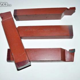 Foto inzerátu Nůž soustružnický zapichovací pravý 32x20 ČSN 223730 (NOVÝ)