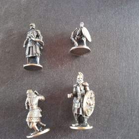 Foto inzerátu cínoví vojáčci