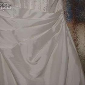 Foto inzerátu Svatební šaty ROMANTICA