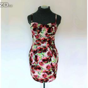 Foto inzerátu Květované šaty Only s ramínky i bez vel.40