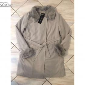 Fotka k inzerátu Nový jarní/podzimní kabát. / 9809494