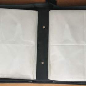 Fotka k inzerátu Pouzdro na 160 CD/DVD zapínací  / 17717403