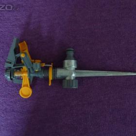 Fotka k inzerátu Zavlažovač / 19631568