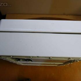 Foto inzerátu Elektromontážní krabice na omítku