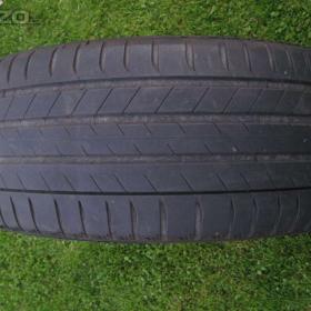 Foto inzerátu PRODÁM LETNÍ PNEU 235/55 R19 MICHELIN LS3 101Y 2ks JETÉ