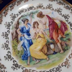Foto inzerátu Velký talíř Tři grácie - Porcelánka THUN (338)