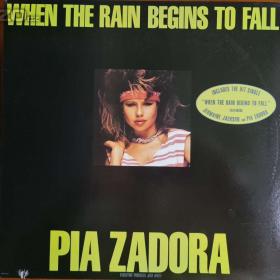 LP -  PIA ZADORA / When The Rain Begins To Fall / 16916035
