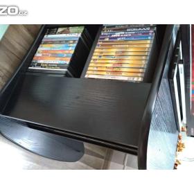 Foto inzerátu Černobílá starší obývací stěna + černý Tv stolek