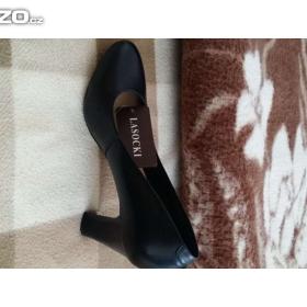 Foto inzerátu Dámské lodičky