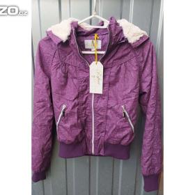 Fotka k inzerátu  Nová zimní, dívčí -  dámská bunda Refree -  vel. S / 18715765
