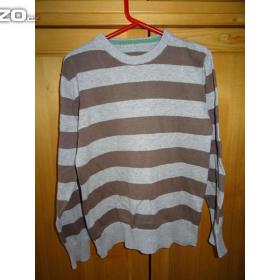 Foto inzerátu Pruhovaný svetr Marks&Spencer vel. 140