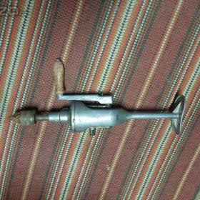 Foto inzerátu rucni vrtacka