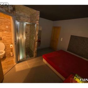 Foto inzerátu VŠE PRO VÁS! Žádné dělení! Luxusní Night Club