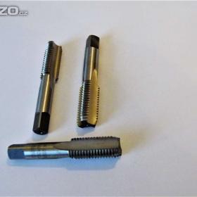 Foto inzerátu ZÁVITNÍK ruční sadový levý M12x1,5 L III HSS DOŘEZÁVACÍ ,ČR