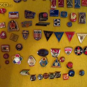 Foto inzerátu Sbírka odznaků