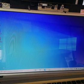 LCD B156XW02 / 17395153